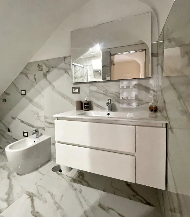 Re Ferdinando Apartment Naples