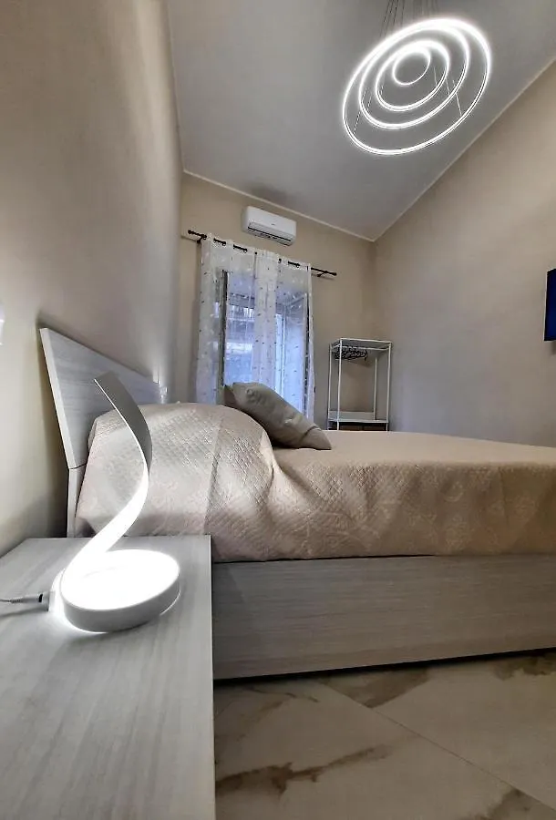 Re Ferdinando Apartment Naples